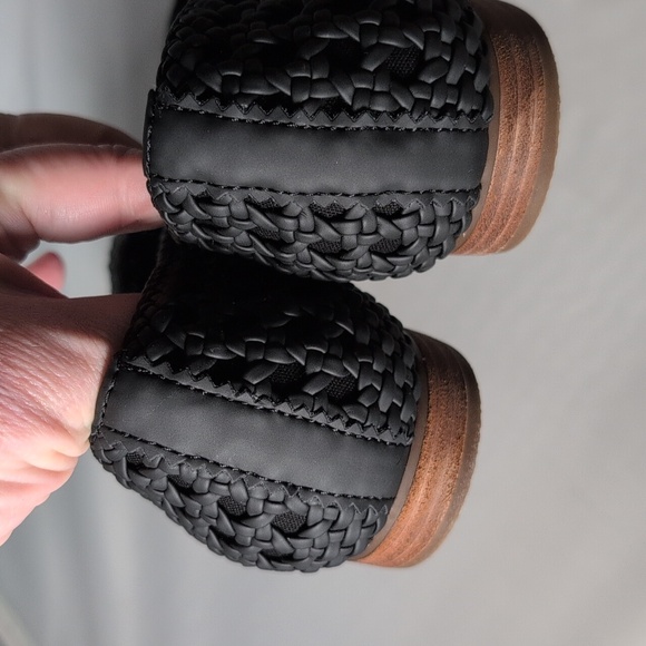 TOMS Briella Black Woven Basket PU Flat Shoes - Picture 4 of 8